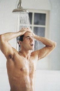 nam giới không nên tắm nước nóng