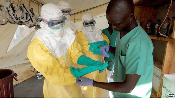 Thống kê mới nhất về số nhân viên y tế nhiễm và thiệt mạng do ebola