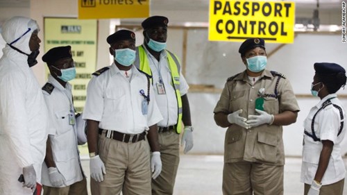 26 quốc gia bị cấm đi lại vì đại dịch Ebola